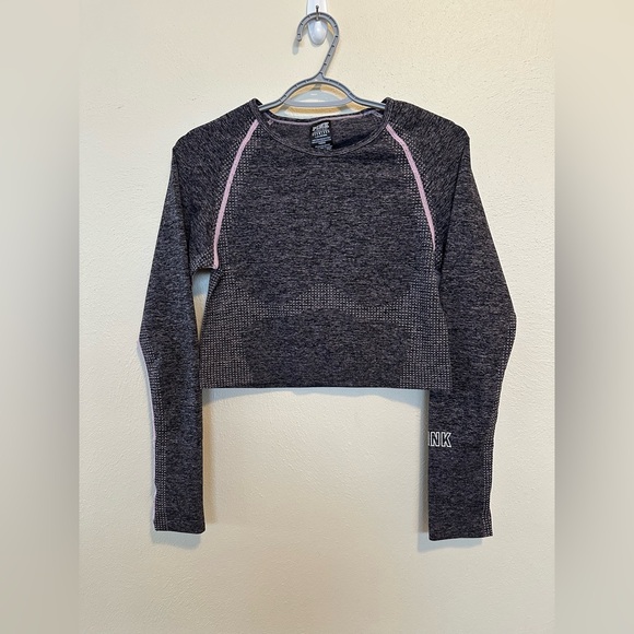 Victorias Secret VS Pink Seamless Cropped Workout Top Size Large Pink Multi - Picture 2 of 13